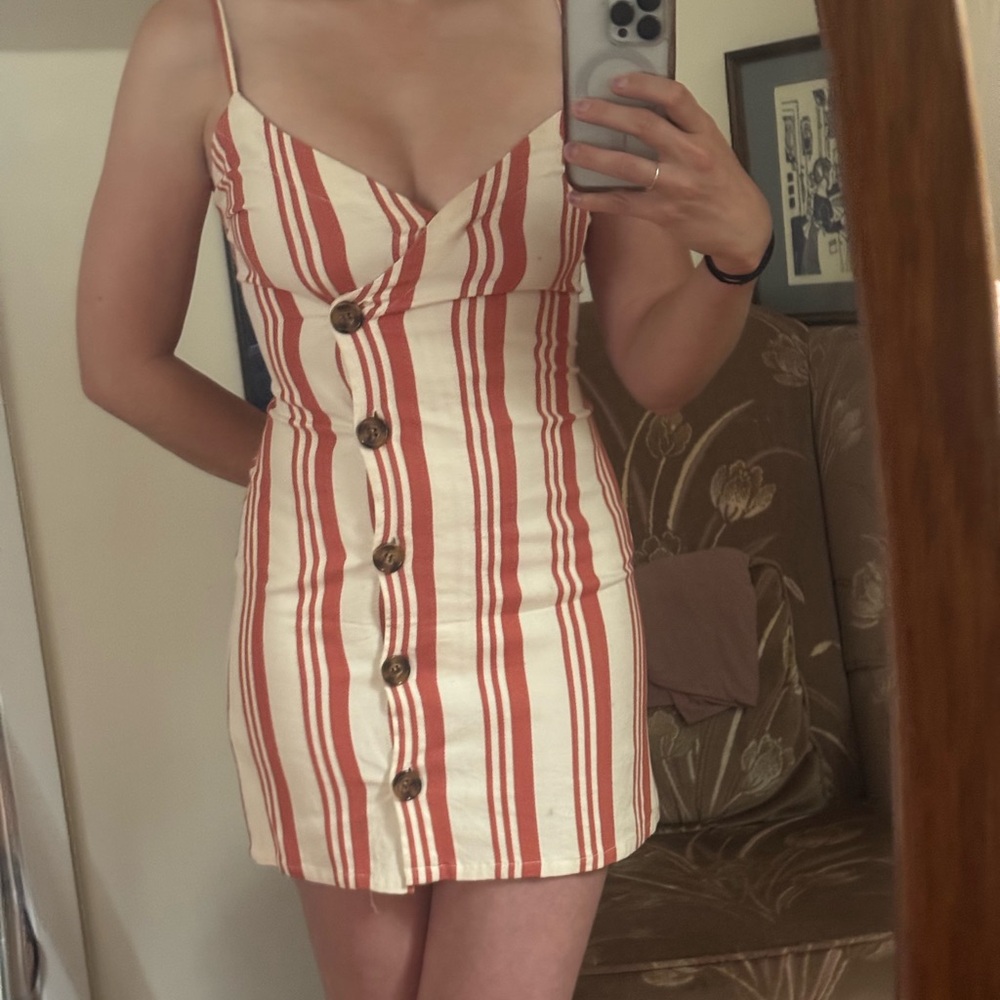 Sky and Sparrow Red and White Bodycon Mini Dress